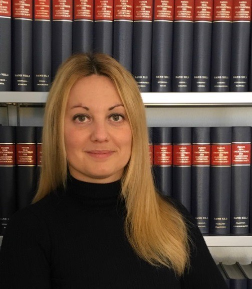 Dr. Linda De Maddalena